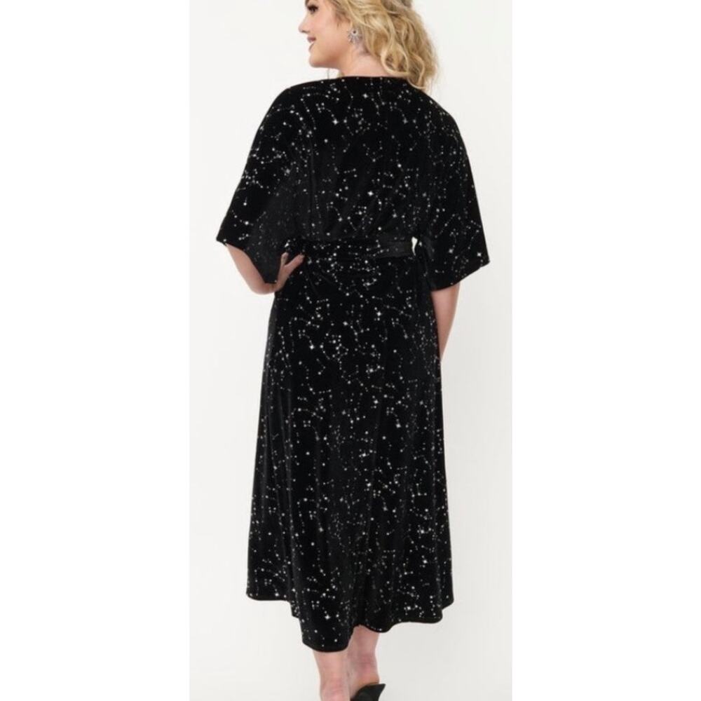 Unique Vintage Black Velvet Magical Star Wrap Dress S 4 NWOT - Picture 2 of 3